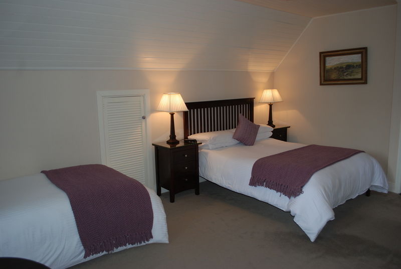 Hotel Mena House Kilkenny Exterior foto